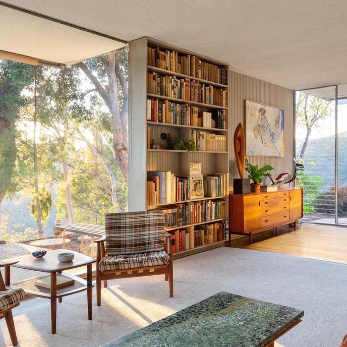 A Midcentury Modern Richard Neutra Home Just Hit the Market For the First Time