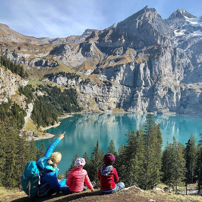 Oeschinen Lake :: Switzerland's Best & Easy hike with kids