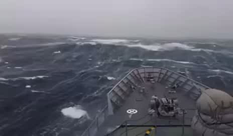 Warship hit by Monster wave near Antarctica