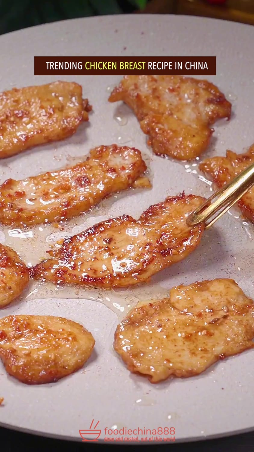 Easy & quick chicken breast recipe in China. Do you want to try?
