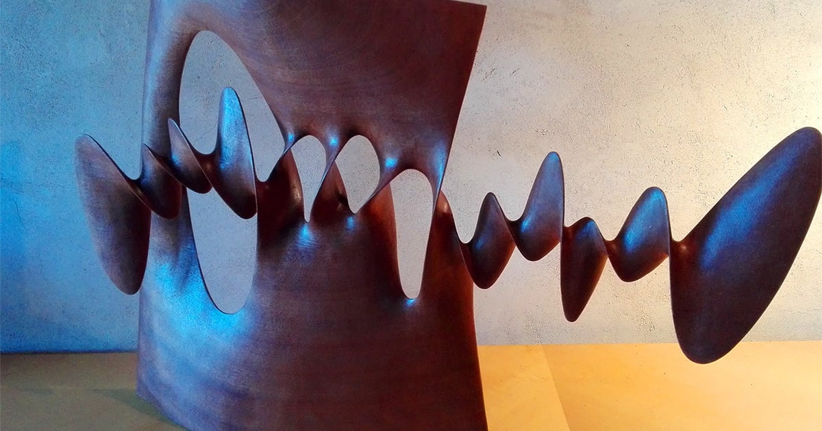 Spirals and Loops Twist Through Wooden Sculptures by Xavier Puente Vilardell