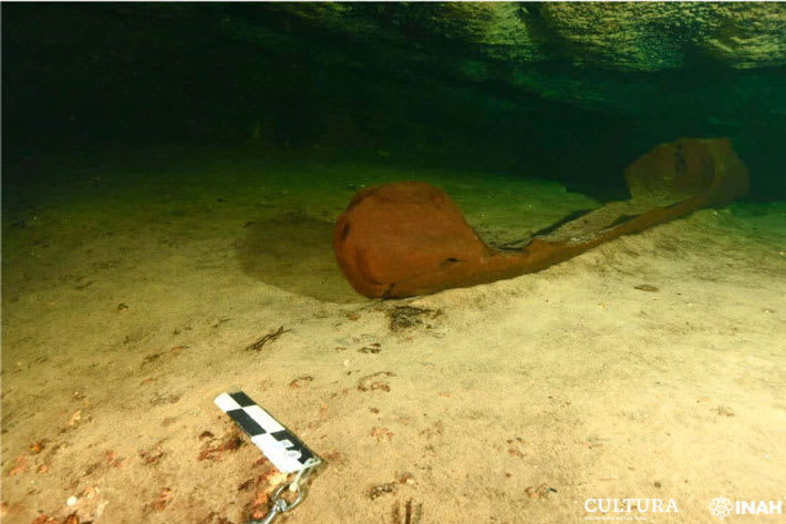 A nearly intact wooden canoe thought to have been constructed by Maya some 1,000 years ago has been discovered in an underwater cave in a cenote in southern Mexico’s Yucatan Peninsula, near the site of Chichen Itza.