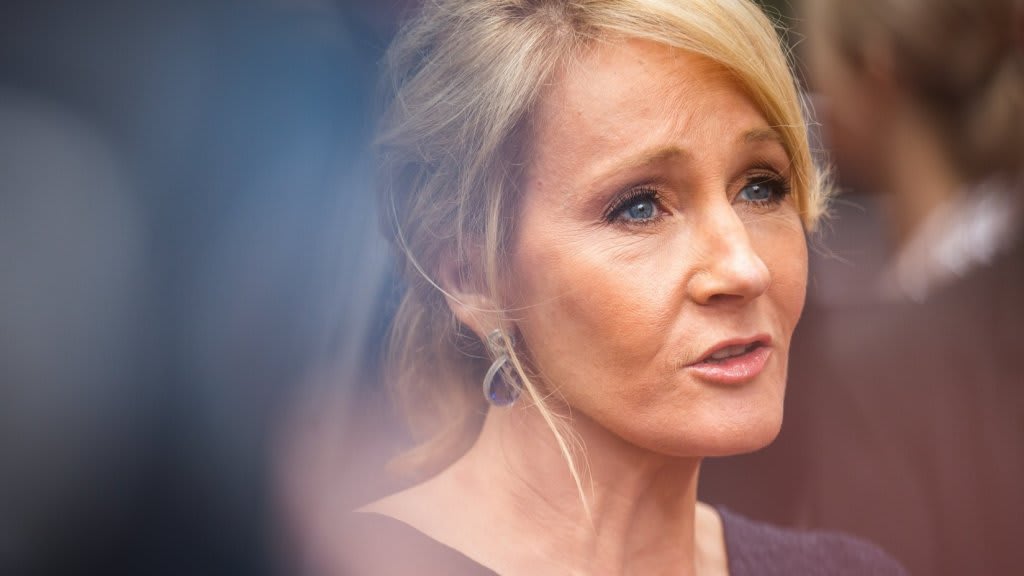 How Did J.K. Rowling Become a Self-Made Millionaire? She Found the Perfect Response to Failure