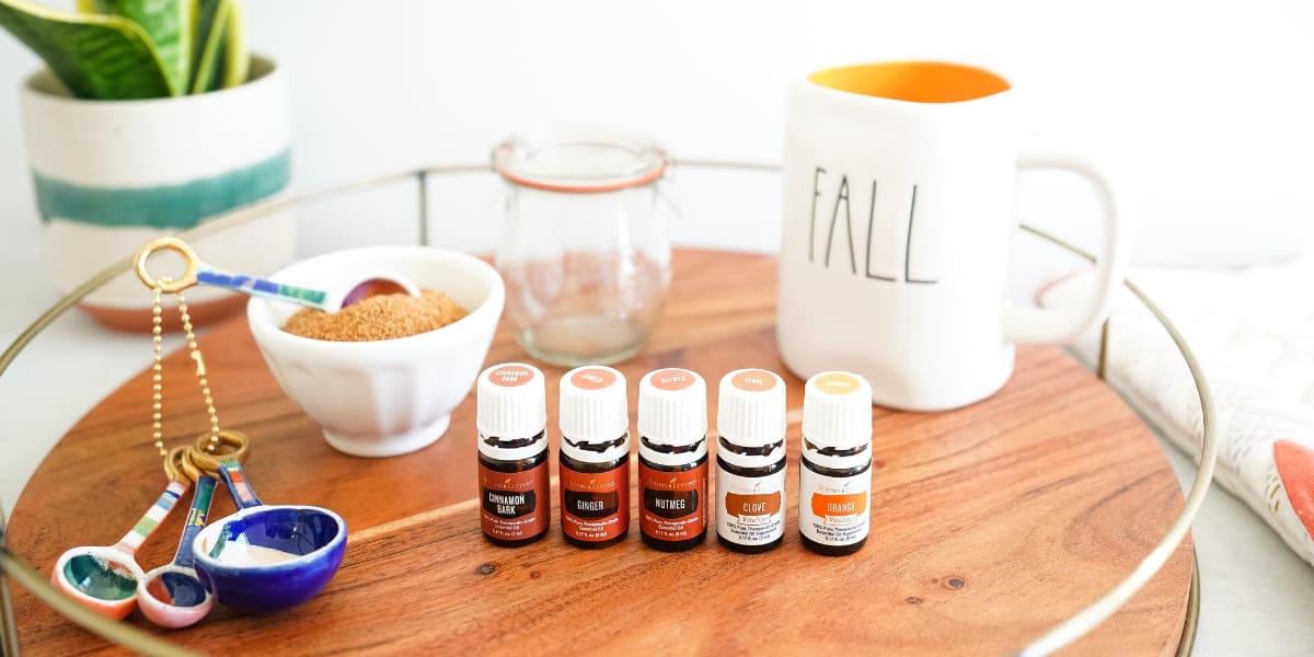 20+ Essential Oil Recipes For Fall You Have to Try!