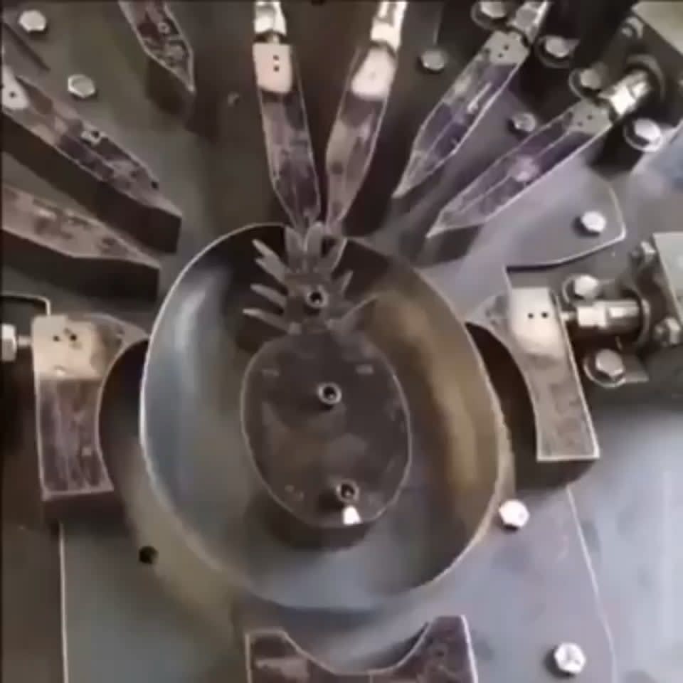 This satisfying piece of manufacturing