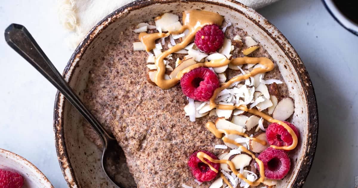 These Quick, Low-Carb Breakfasts Are Just What You Need to Simplify Your Mornings