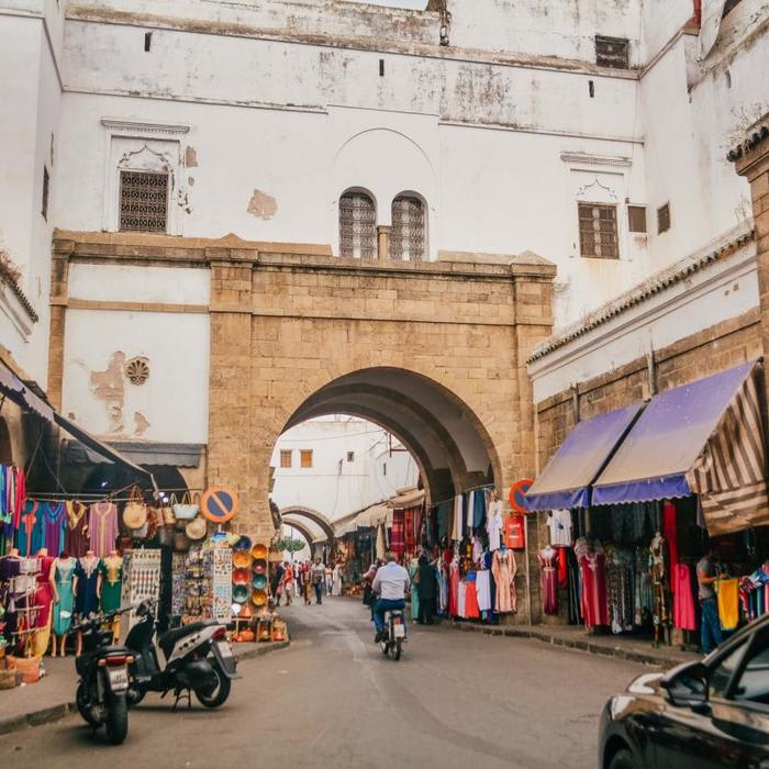 How to Spend an 8-Hour Layover in Casablanca!