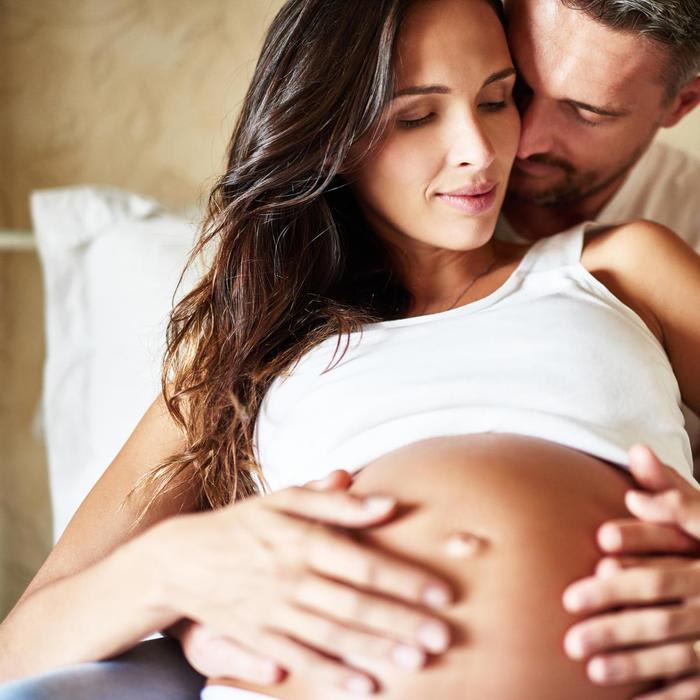 4 Reasons to Keep Having Sex While You're Pregnant