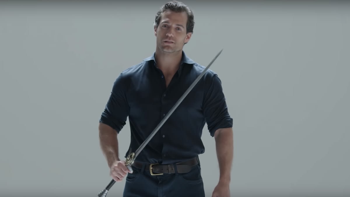 Henry Cavill Geeks Out Explaining THE WITCHER's Swords