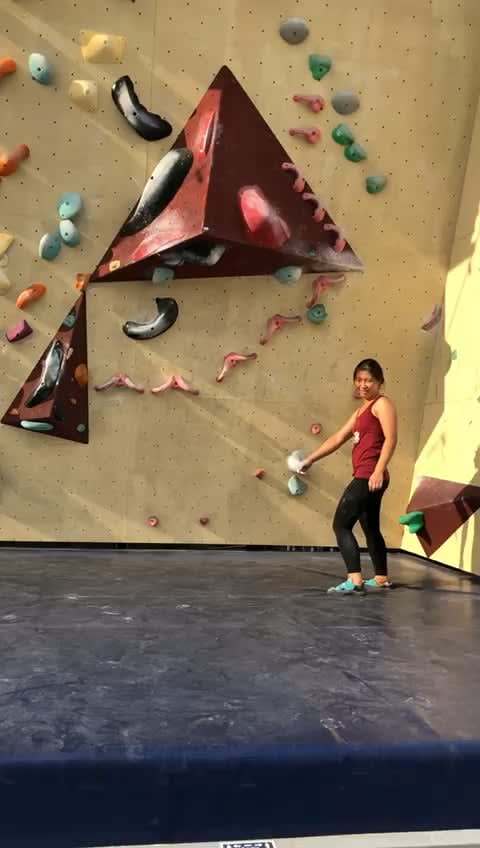 Friendly reminder that some routes can be challenging for tiny people (155cm/5'1) but not impossible!