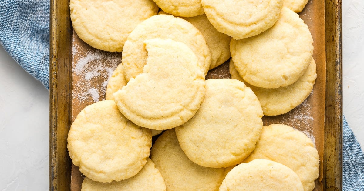 Melt-in-your-Mouth Amish Sugar Cookies