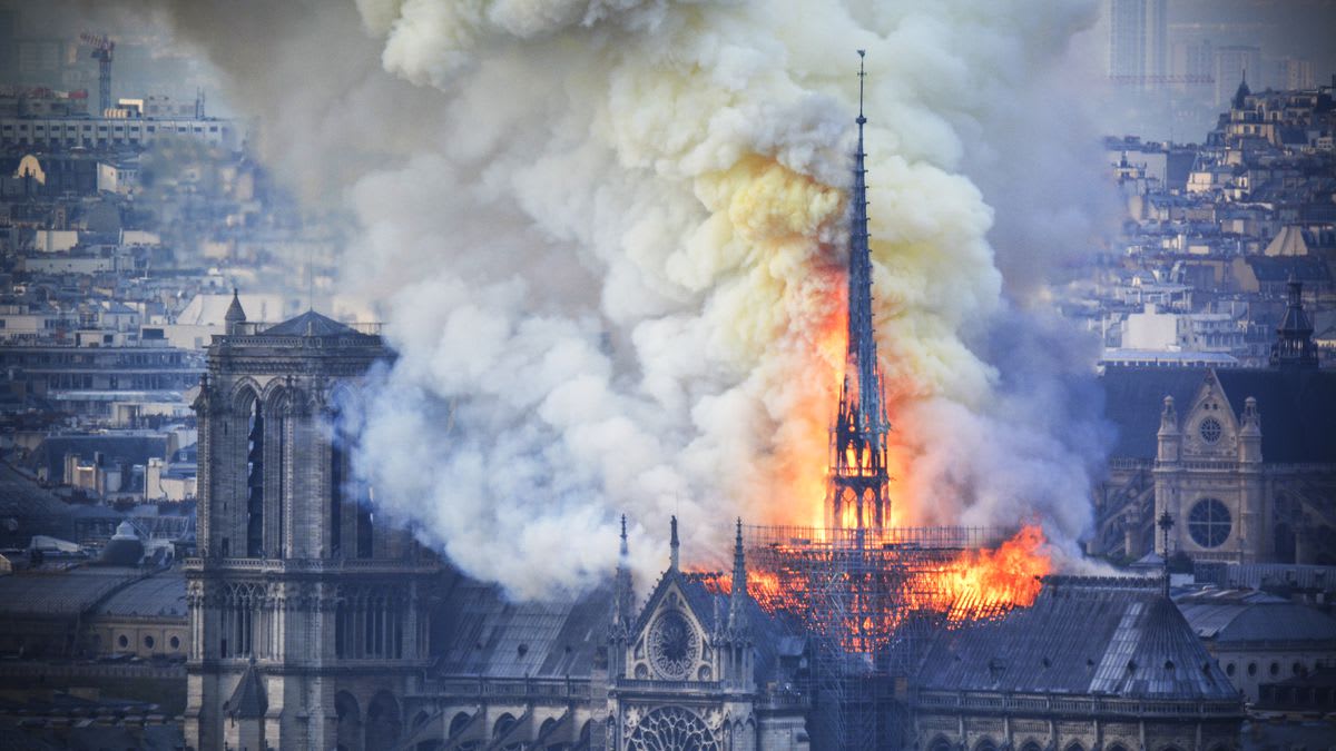 Crypto Philanthropy: Crypto Fundraising Campaign for Notre Dame Reconstruction