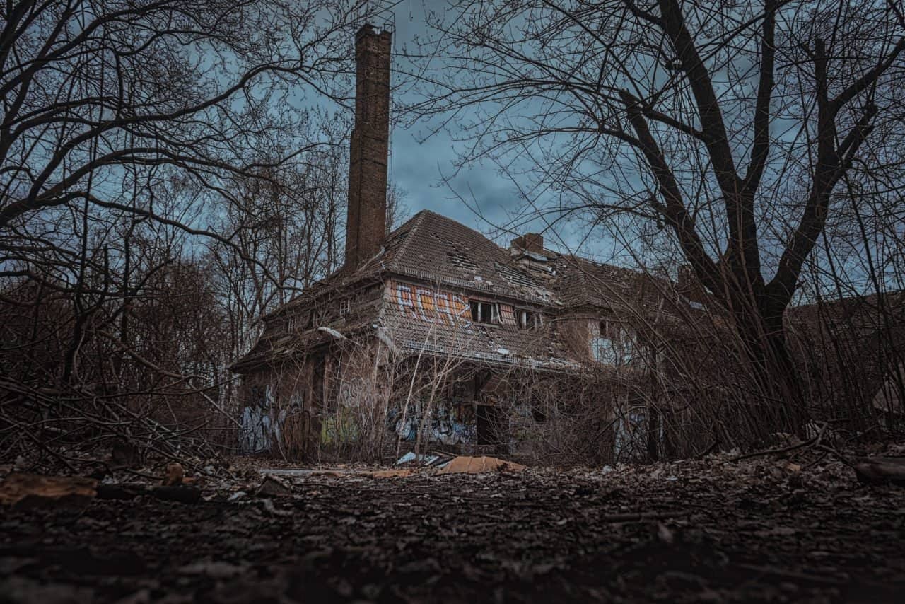 8 of the Scariest Haunted Houses in the United States - Global Bizare