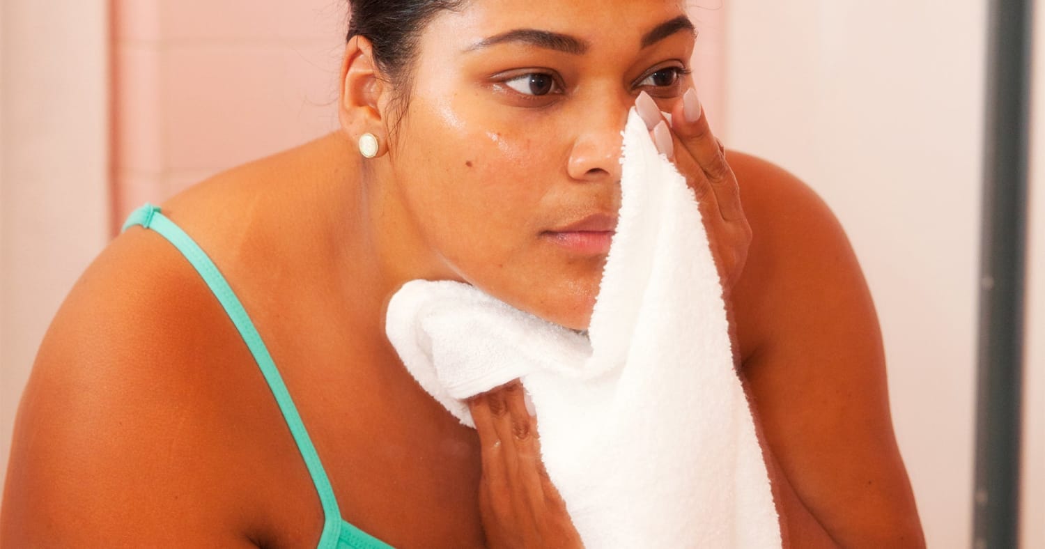 5 Dermatologists Share Their Quarantine Skincare Routines