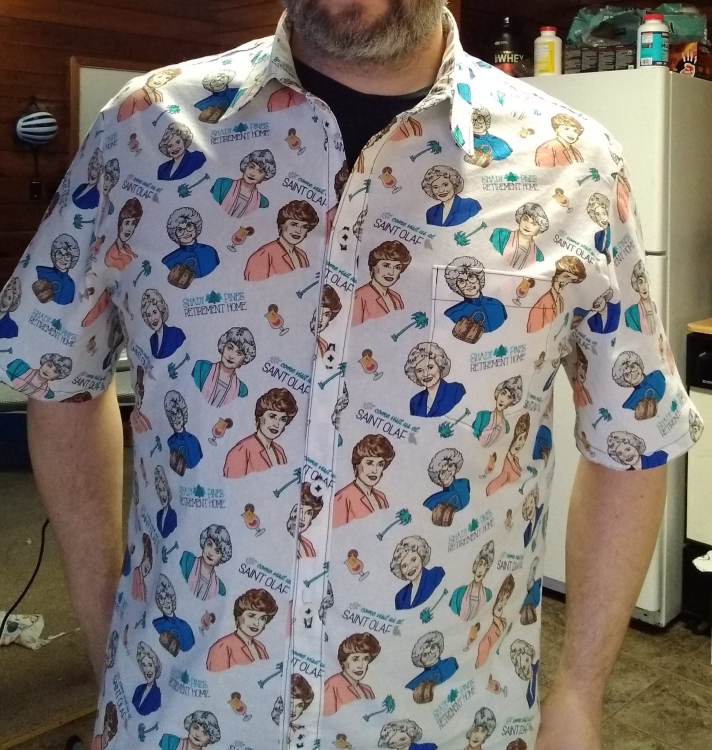 Found some Golden Girls fabric at Joann's & couldn't resist making a shirt from it [McCall's m6044]