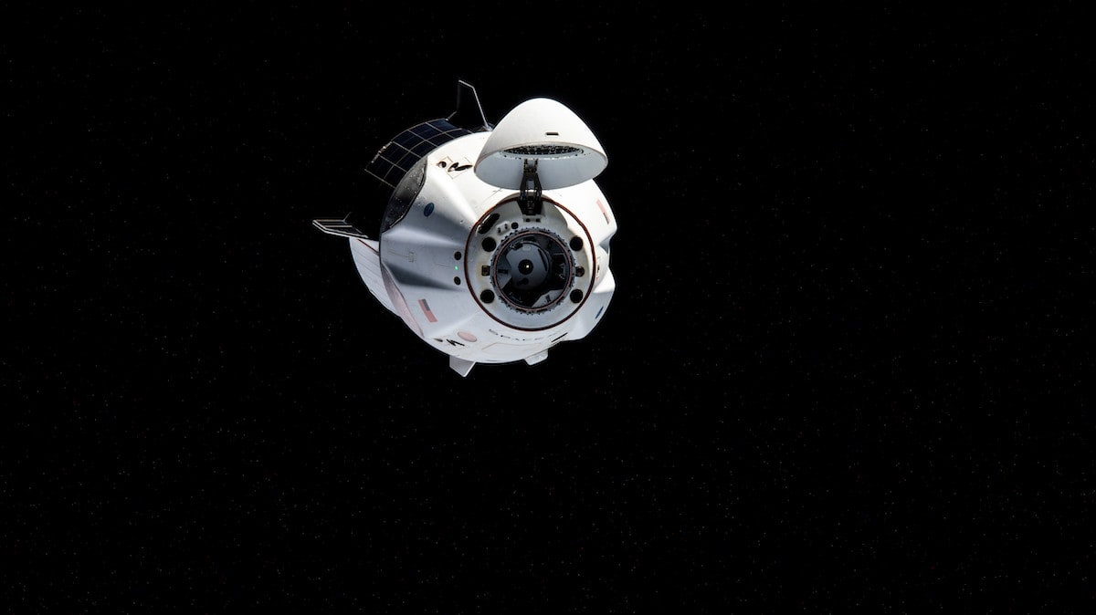 Return of SpaceX crew capsule from ISS delayed by high winds