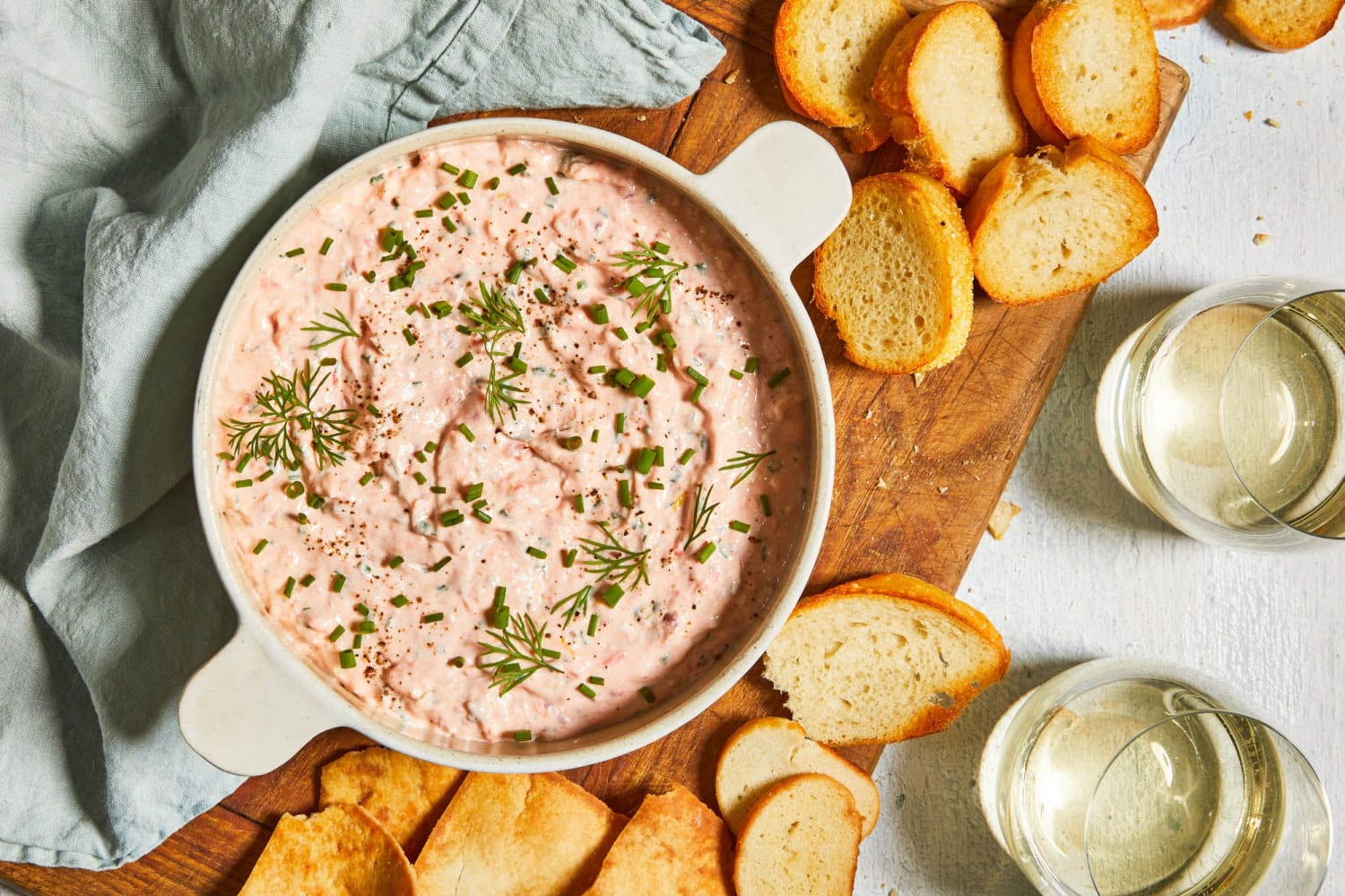 32 Easy Party Dips
