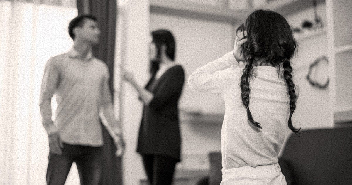 5 Rules Parents Need to Remember When Fighting in Front of the Kids
