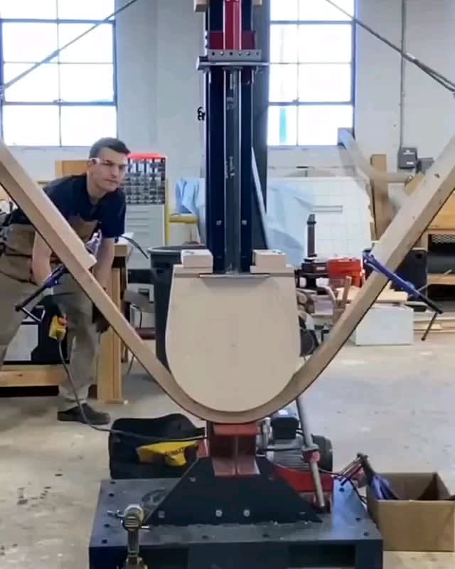 How to bend wood.