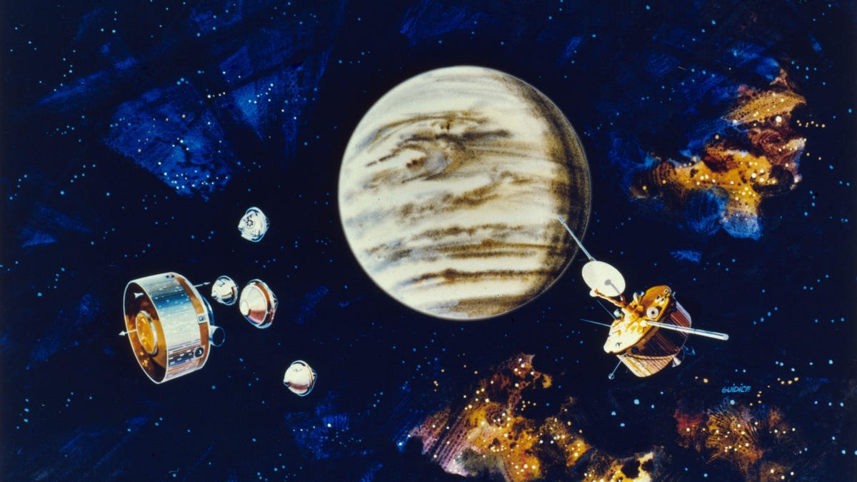 This Is How Data From The 1970s May Help Scientists Understand Venus