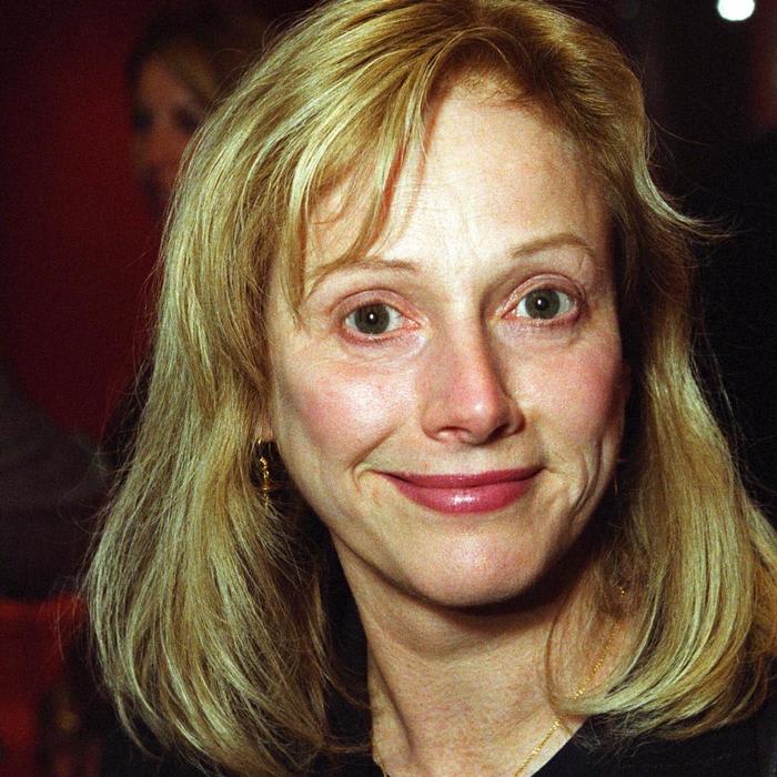 Sondra Locke, Oscar-nominated actor and Clint Eastwood's former partner, has died aged 74