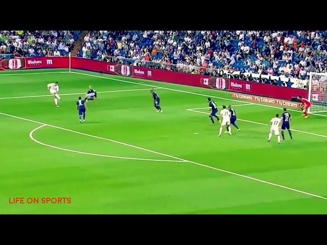 Cristiano Ronaldo VS Messi / Skill Show