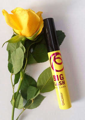 Cosmetics and Flowers: Oriflame OnColour Big Lash Mascara - did it pass the hot weather test?