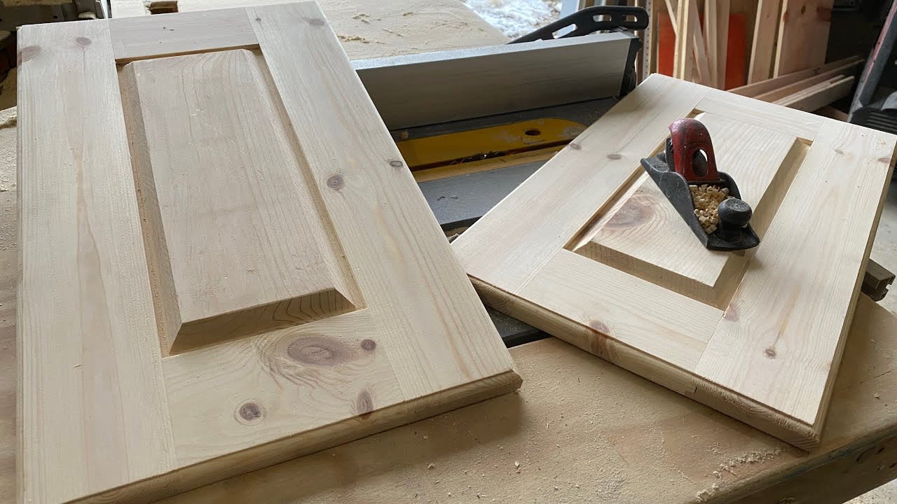 Anyone looking for a “How to” on Cabinet Doors with a table saw? Check these guys out!