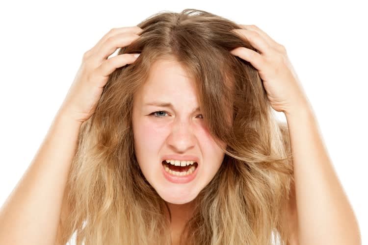 How To Get Rid Of Itchy Scalp Or Dandruff - How to Solution