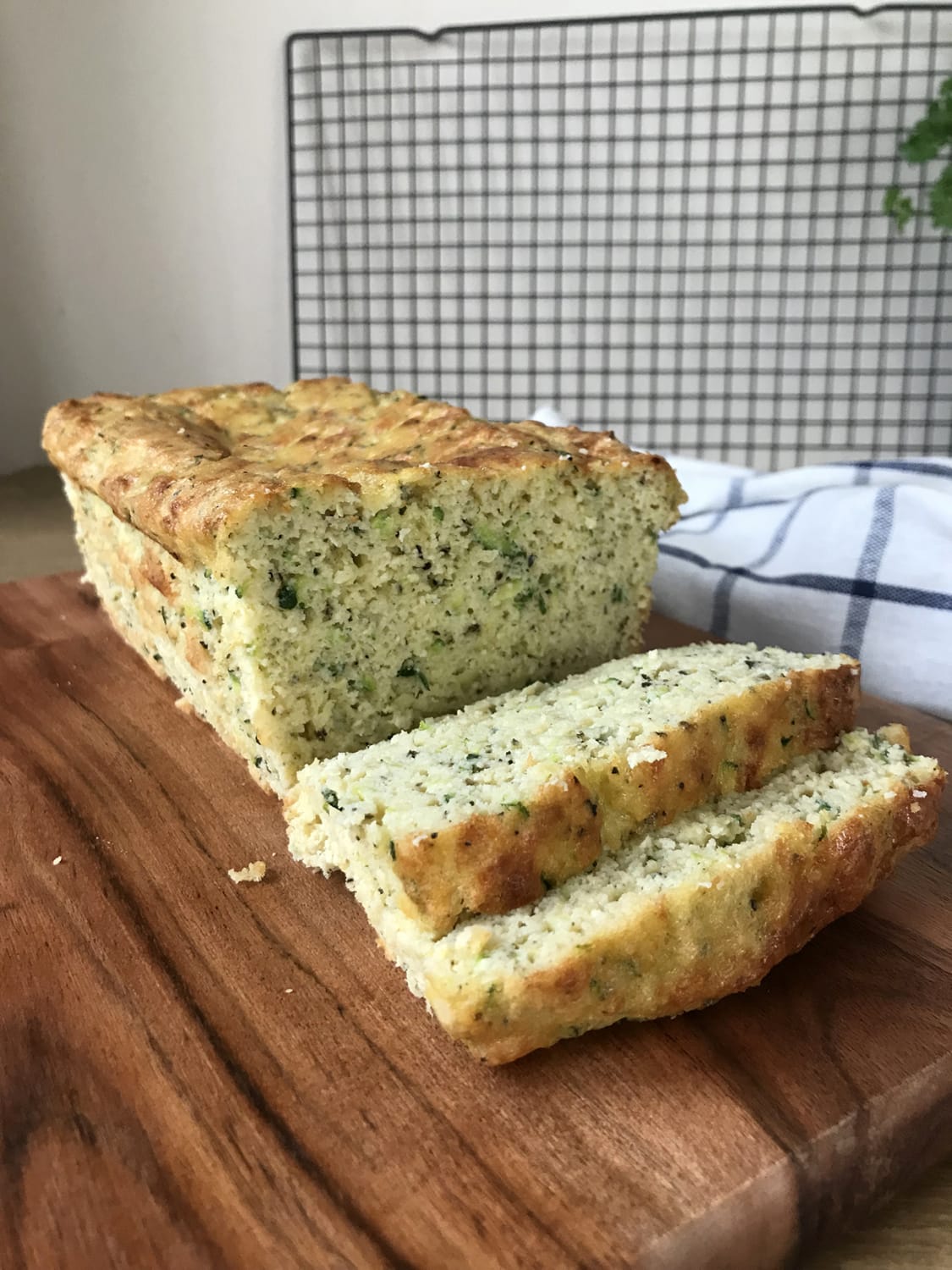Keto Zucchini Cheesy Bread Recipe