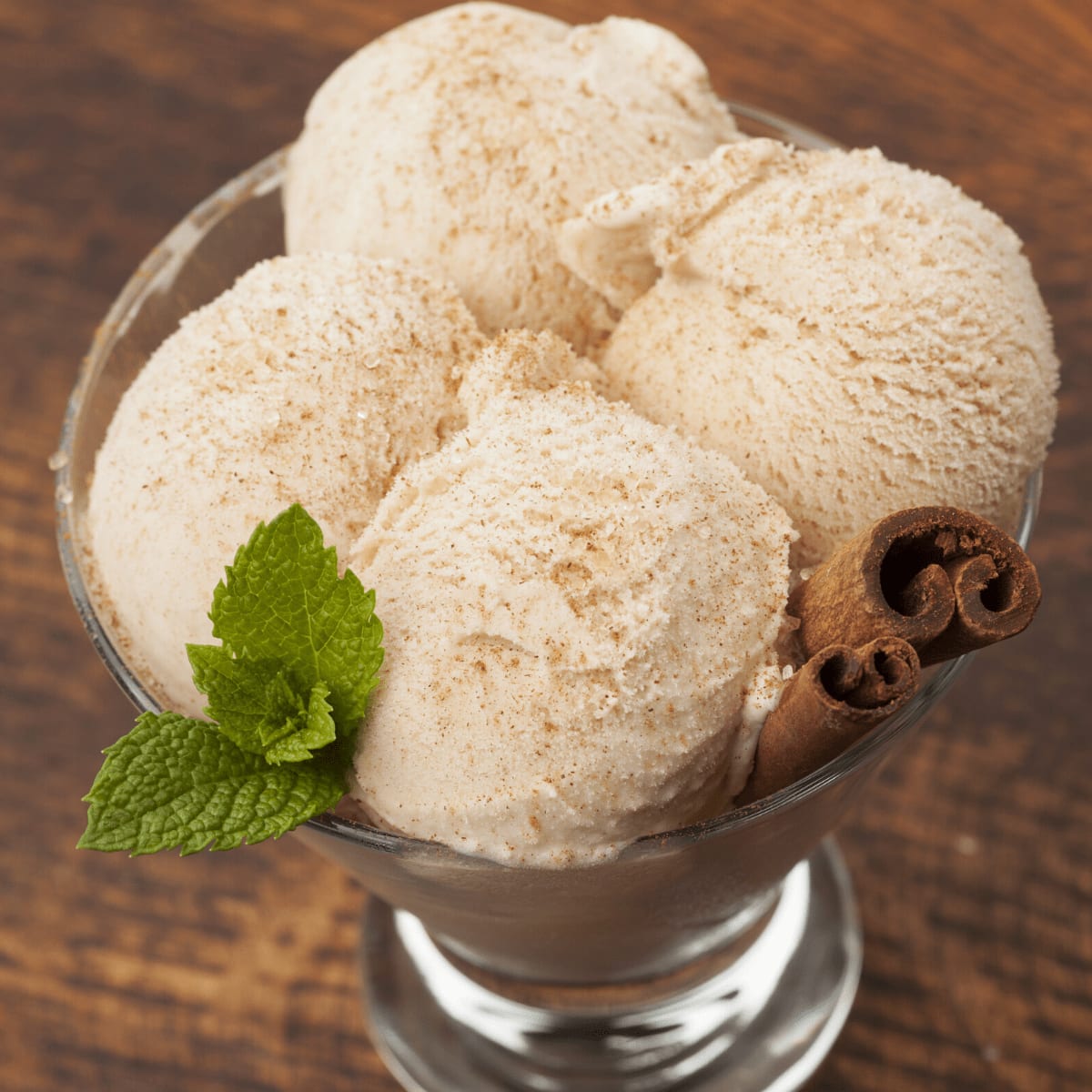 Sinfully Smooth Creamy Cinnamon Ice Cream No-Churn