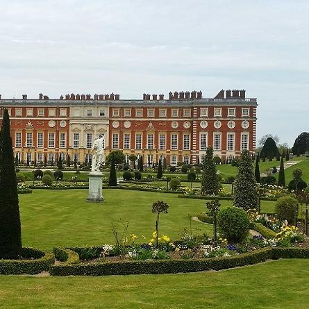 A Palace fit for a King, Hampton Court Palace England