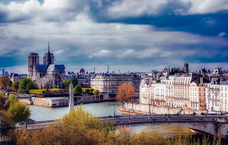 What not to do on your first trip to Paris - Earth's Attractions - travel guides by locals, travel itineraries, travel tips, and more