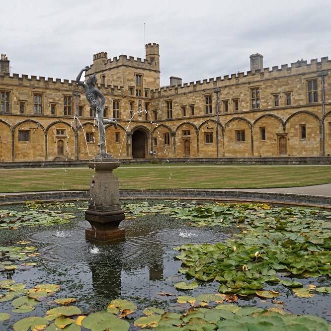 The Best Way to Visit Christ Church College in Oxford - Two Traveling Texans