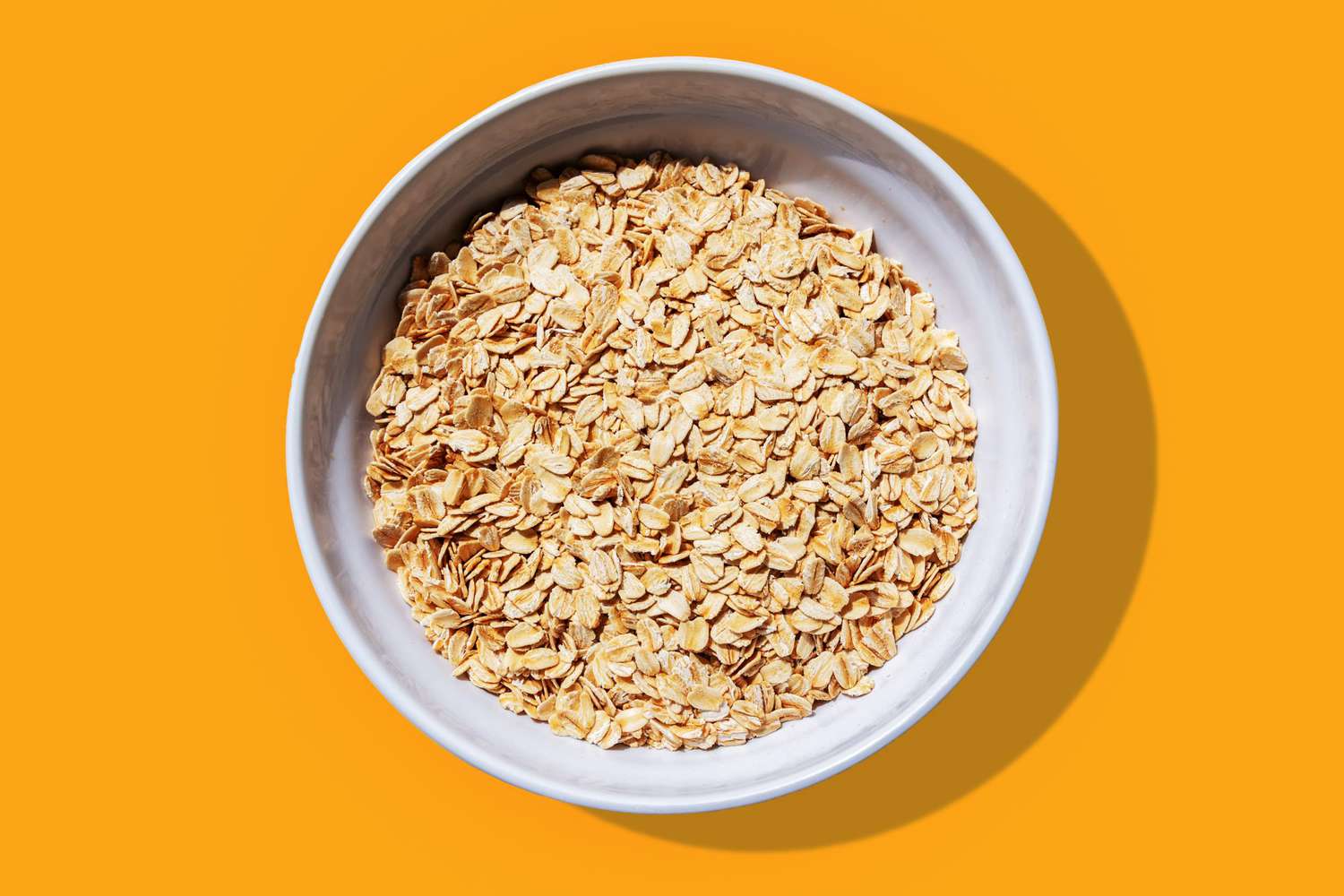 The Health Benefits of Oats Will Renew Your Love of Oatmeal