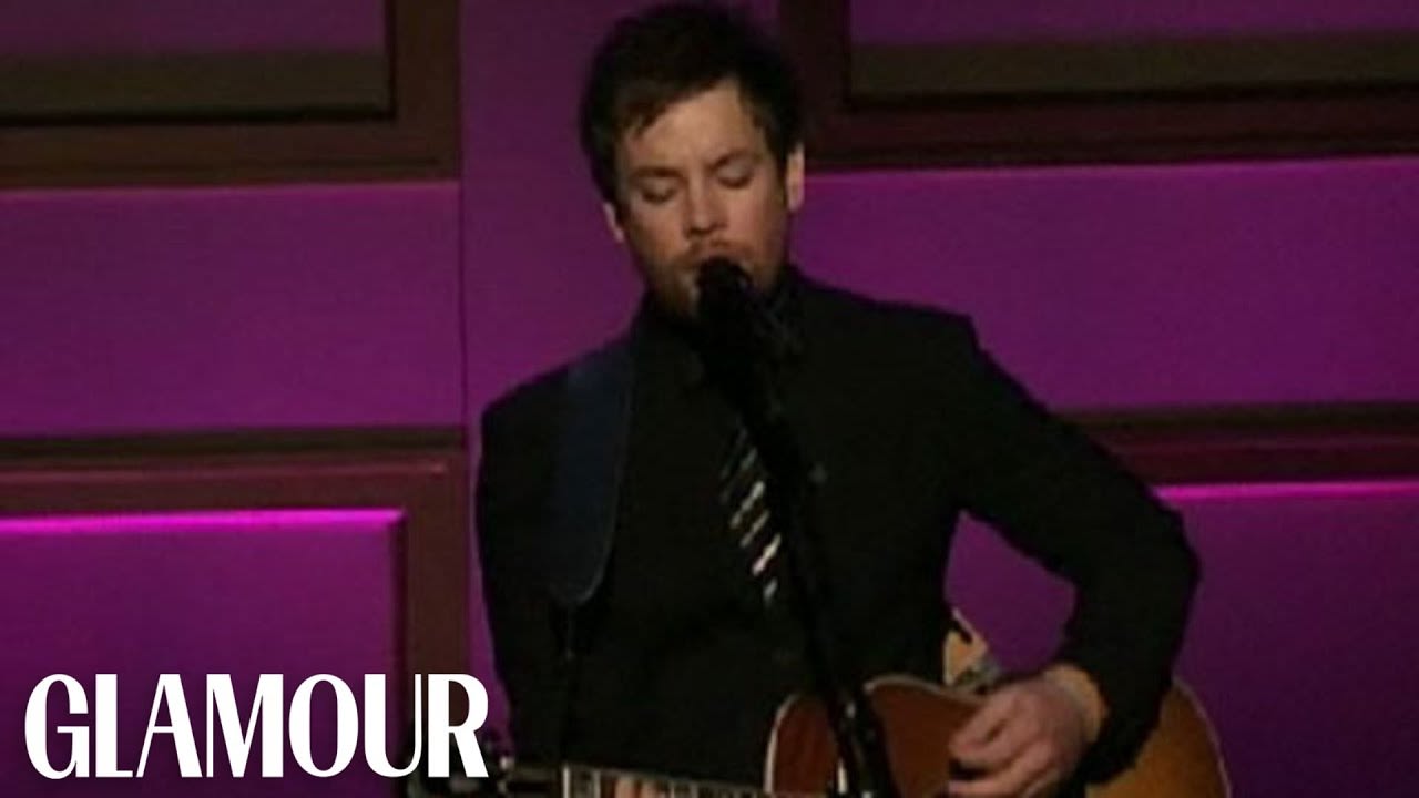 American Idol David Cook Surprises Hilary Clinton With a Song (2008) - Glamour Women of the Year