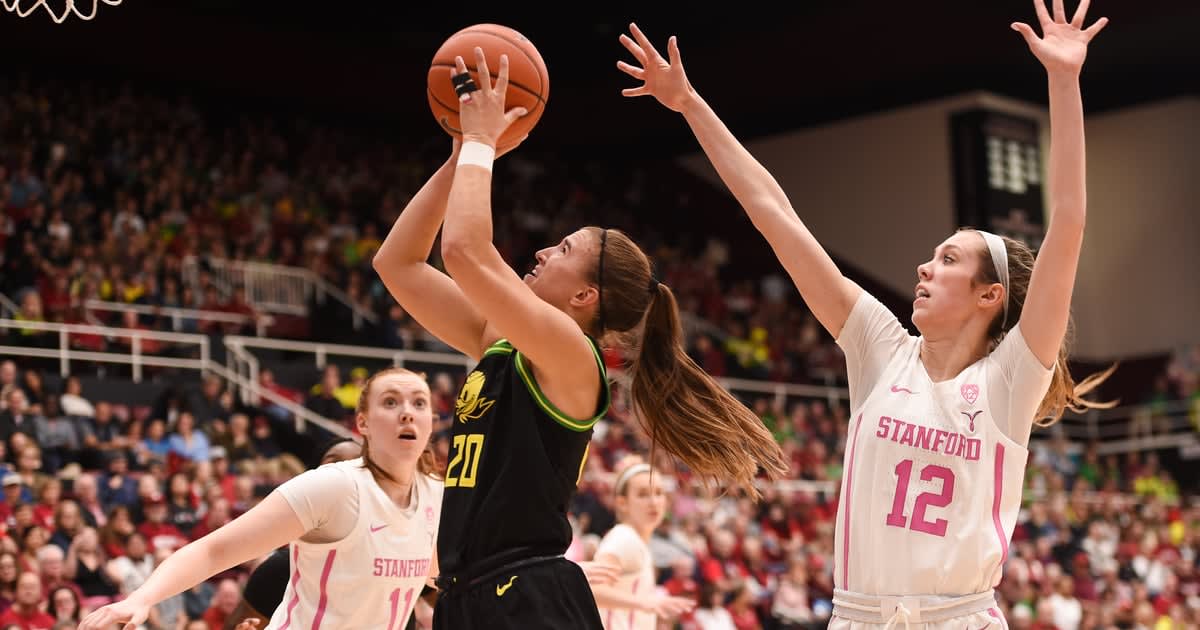 Hours After Honouring Her Mentor Kobe Bryant, Oregon's Sabrina Ionescu Made NCAA History