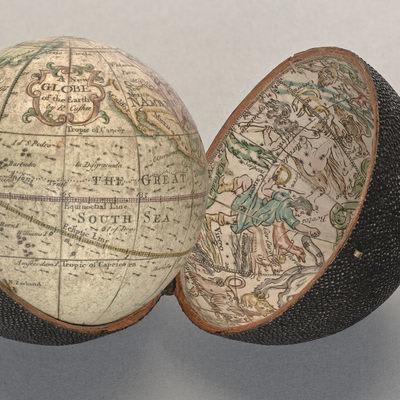 The Tiny Globe That Puts the World and Heavens in Your Palm