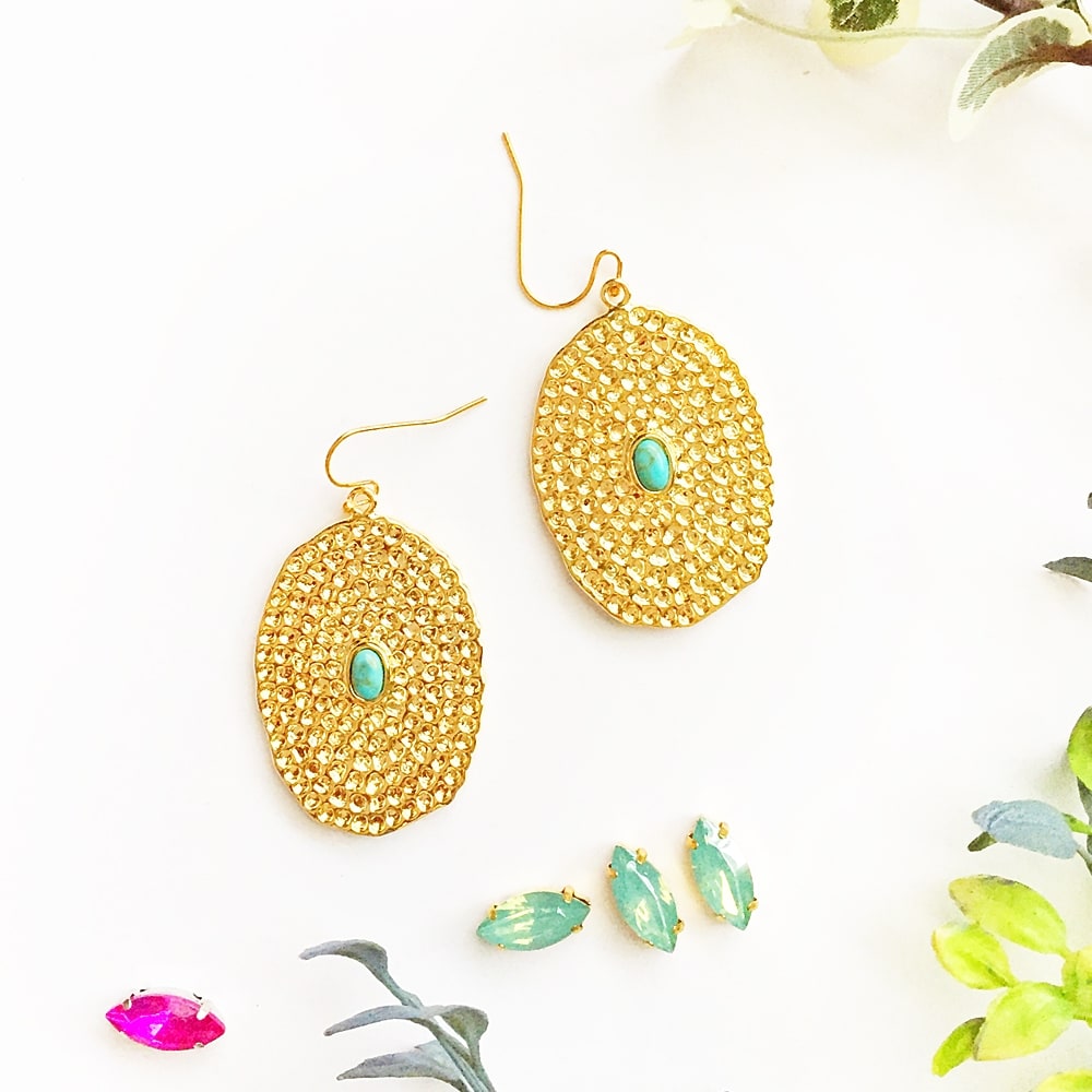 Jewelry Trend To DIY - Statement Earrings on Maritza Lisa