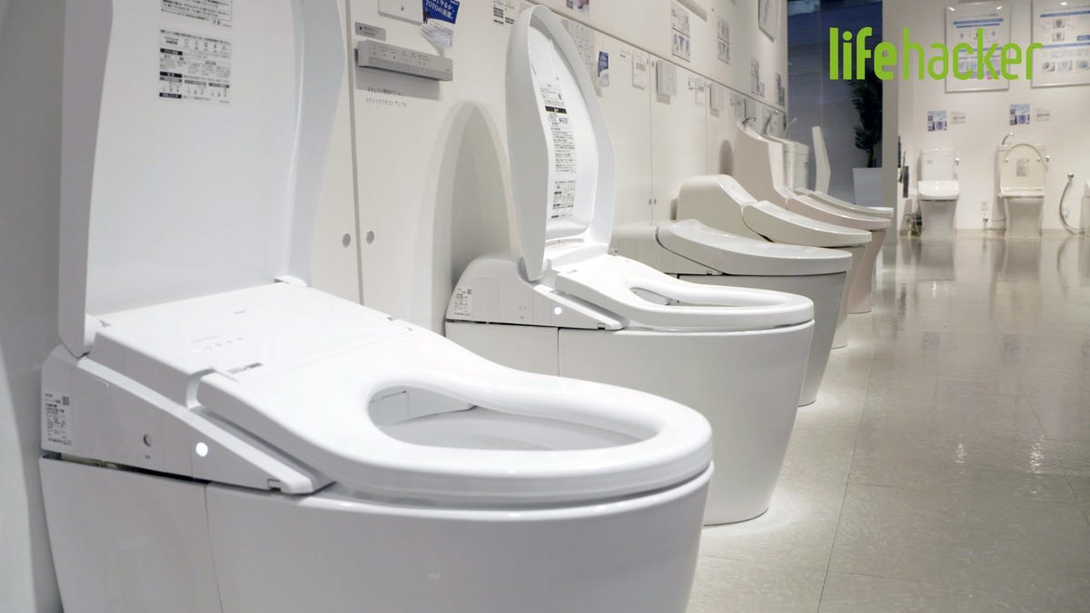 You Need the Kind of Electronic Toilet That's Popular in Japan