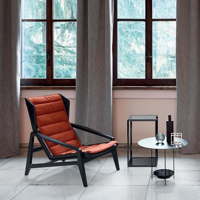 https://www.dezeen.com/2019/02/15/gio-ponti-furniture-mariposa-armchair-d5551-side-table