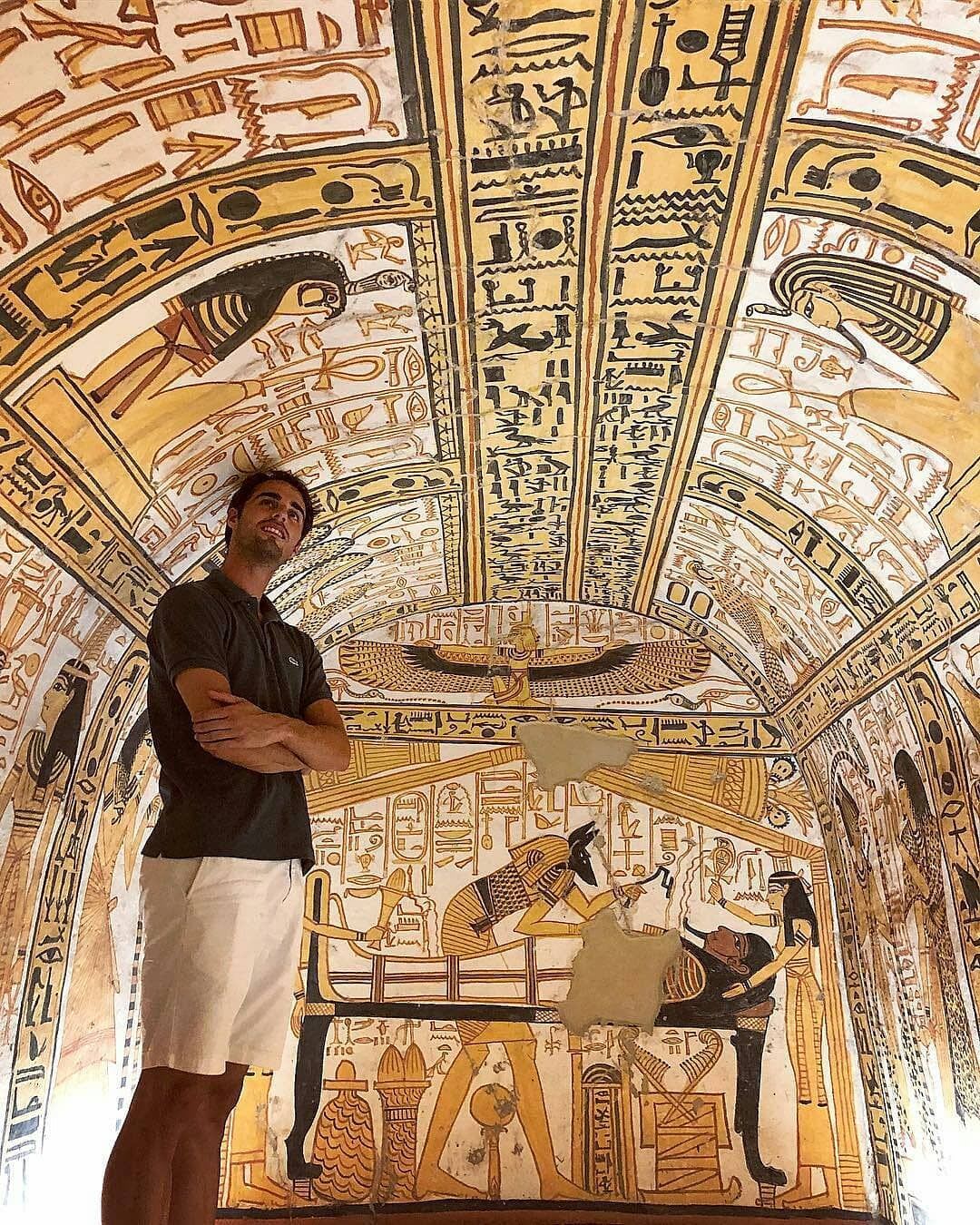 Inside the colorful and perfectly preserved 3225-year-old tomb of the sculptor Nakhtamun (TT 335) located in Deir el-Medina, part of the Theban Necropolis, on the west bank of the Nile, opposite to Luxor