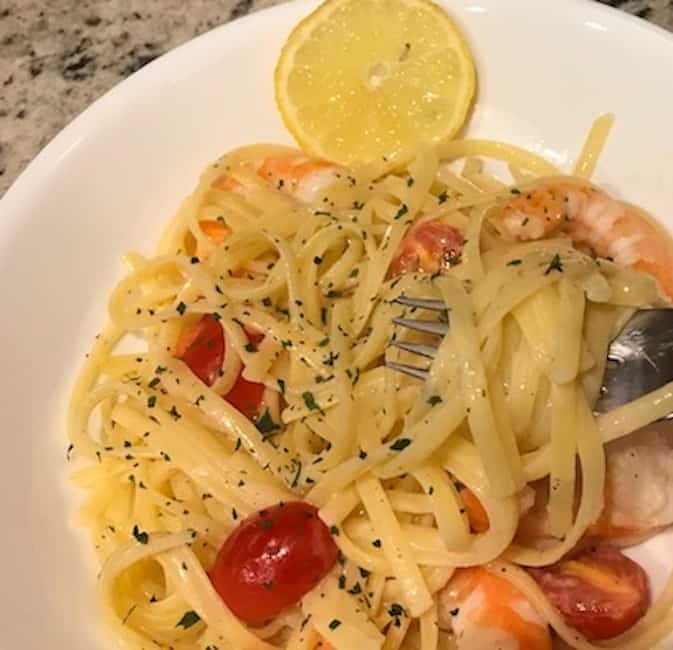 Shrimp Fettuccine Recipe - Easy Family Dinner