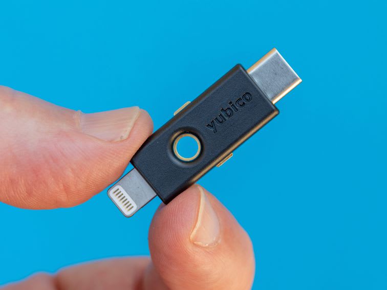 You can now protect your Windows laptop with a @yubico hardware security key
