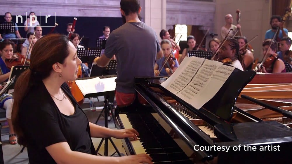 Watch Brooklyn pianist Simone Dinnerstein and an orchestra from Havana mix Mozart and a Cuban classic.