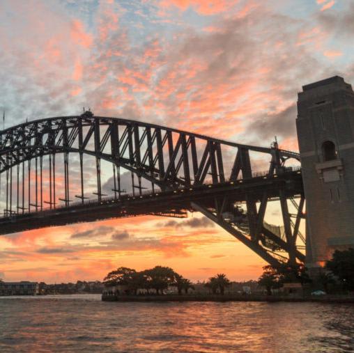 Spectacular Spots You Can't Skip in Sydney: A Travel Interview
