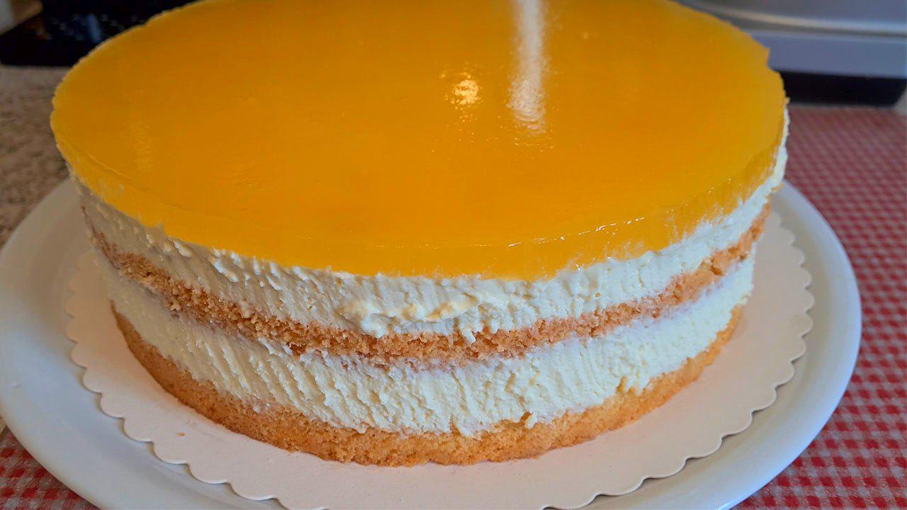 My best MANGO CAKE for a birthday - a delicious and refreshing cake for the summer!
