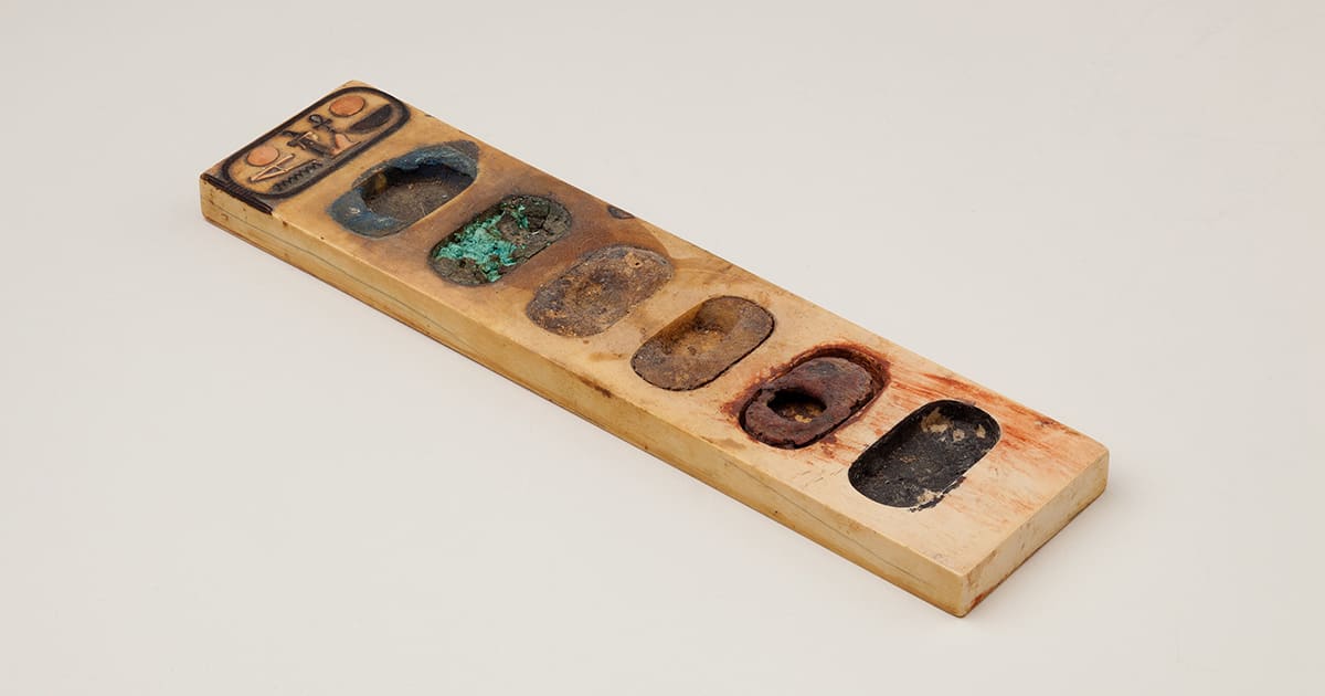 3,400-Year-Old Ancient Egyptian Painting Palette Still Has Pigments Preserved on It