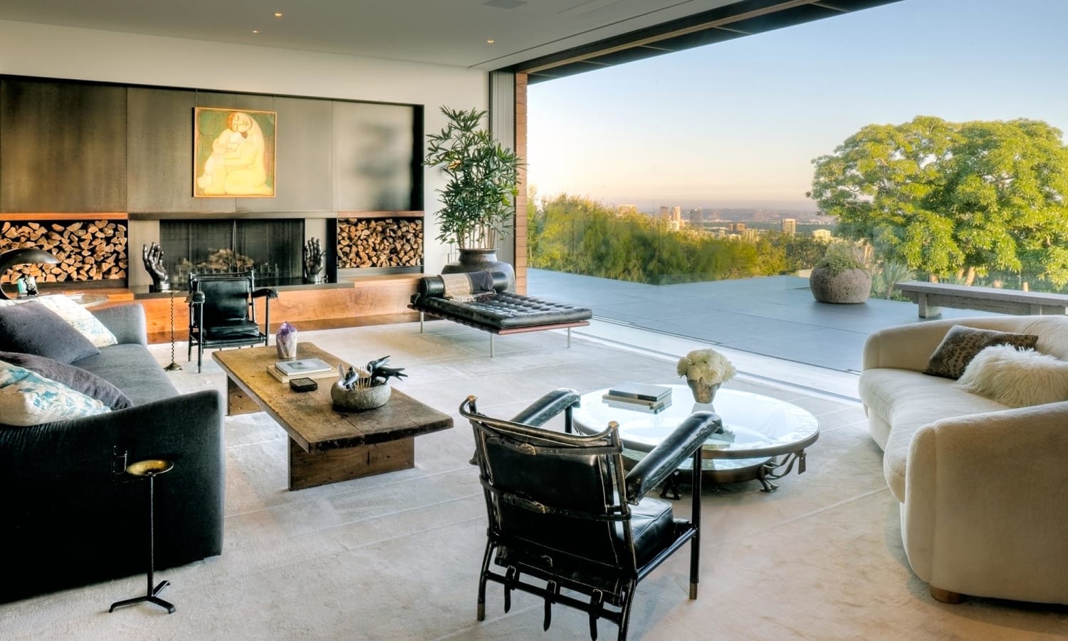 Jennifer Aniston's living room designed by Stephen Shadley filled with ...