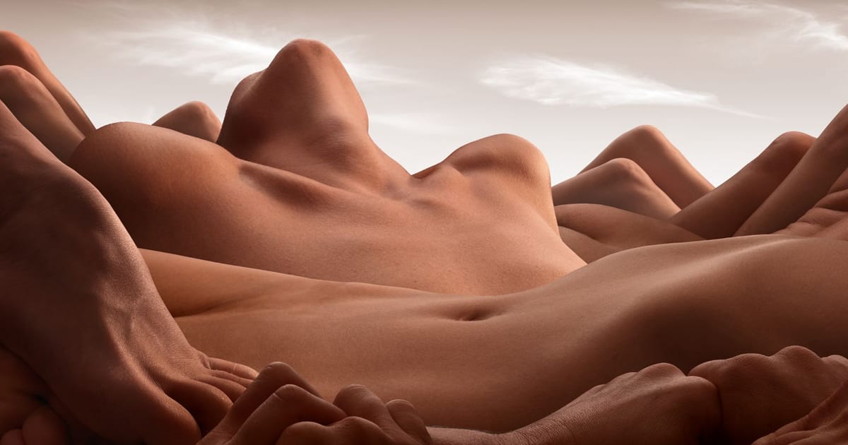 Photographer Forms Landscapes Using Just Human Bodies And The Result Looks Majestic (13 Pics)